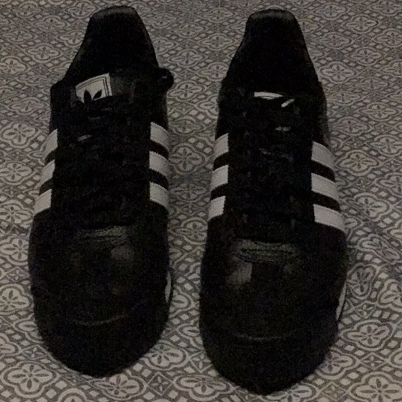 adidas Shoes - Adidas Samoa Sneakers BRAND NEW (WOT)